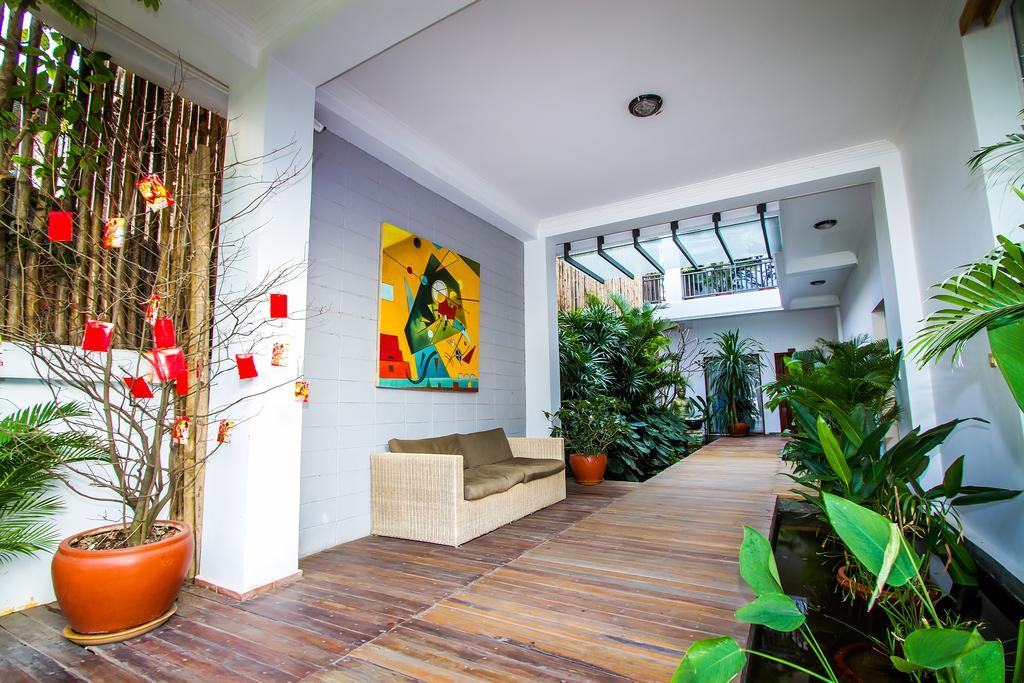 Tranquil Villa Phnom-Penh Buitenkant foto